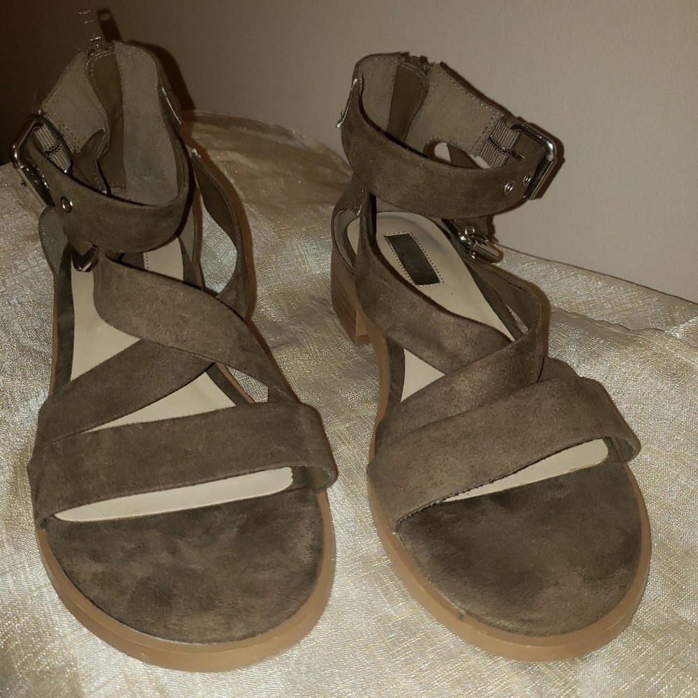 A nice pair of rue 21sandals